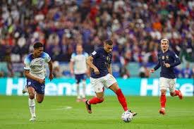 岩发展的主 岩发展的主